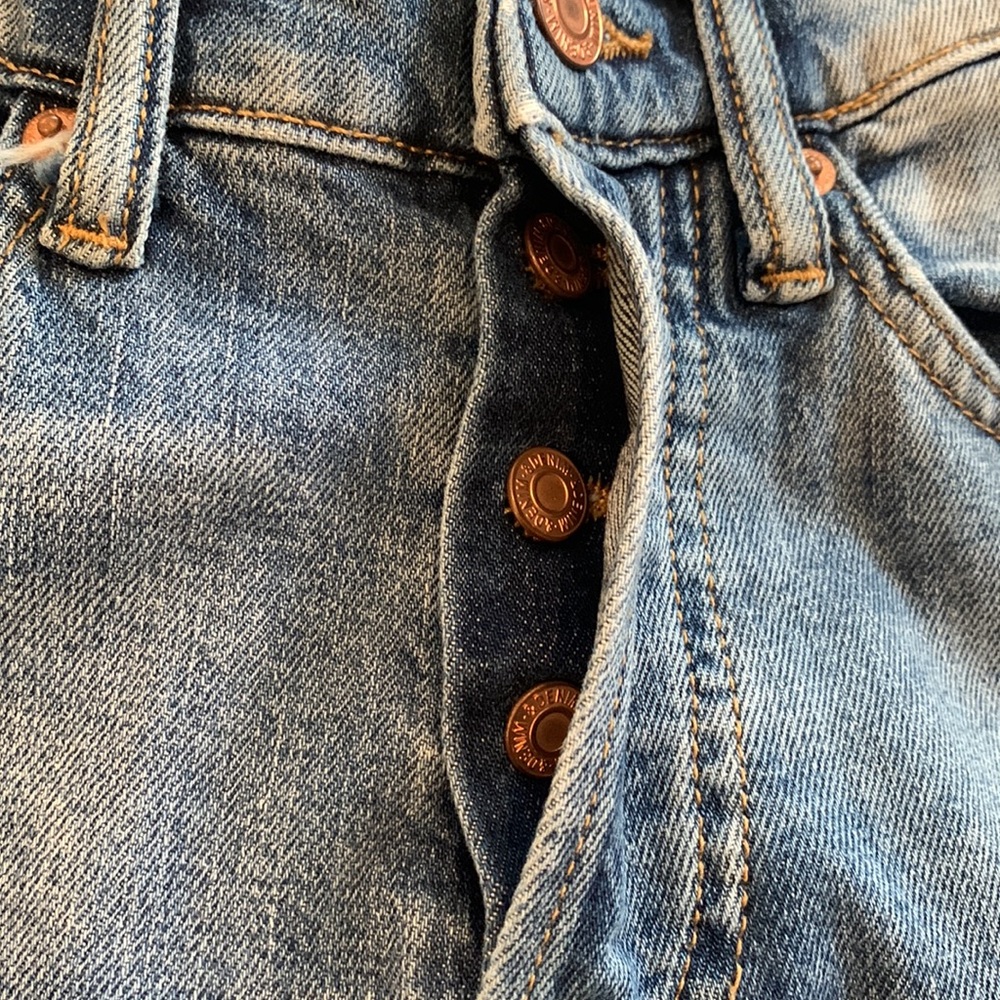 H&M men’s ripped skinny jeans with button front size 28 - Picture 3 of 3